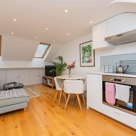 The Old Wire Factory - 2 Bed, Close To City Centre, Fast Wifi, Comfortable Home From Home Bristol Buitenkant foto